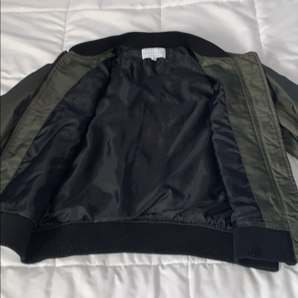Jacket - Picture 3 of 3